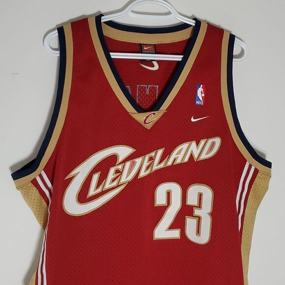 Nike NBA XL Lebron Cleveland Cavs Jersey - Picture 2 of 7